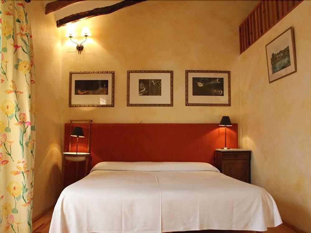 Hotel Rural Mas Fontanelles Biar Esterno foto