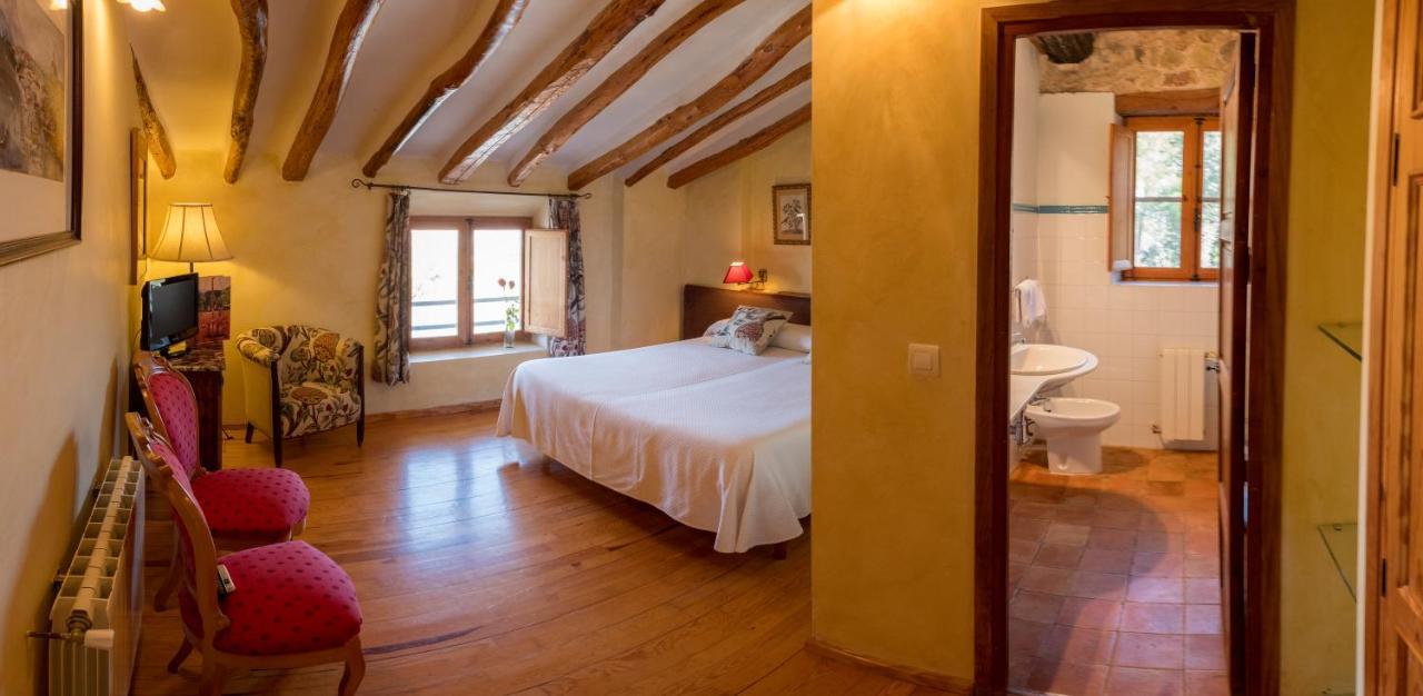 Hotel Rural Mas Fontanelles Biar Esterno foto